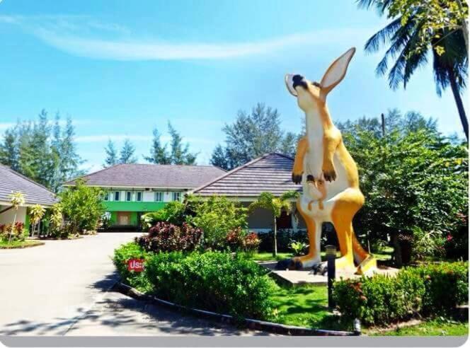 Had Lamae Resort Ban Pak Nam Lamae Exterior photo