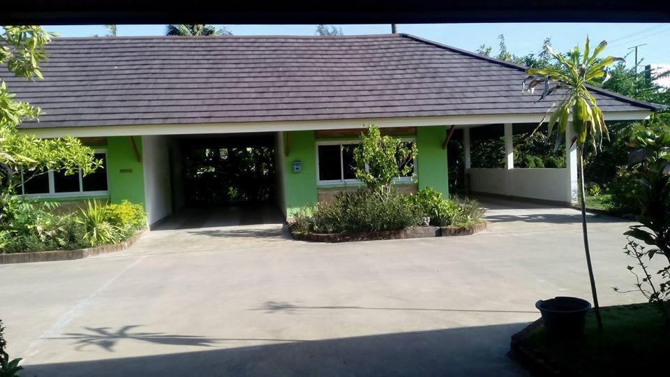Had Lamae Resort Ban Pak Nam Lamae Exterior photo